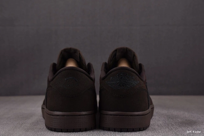 OG Velvet Brown Travis x Scott DM7866-202 Air Jordan Low 1 0718